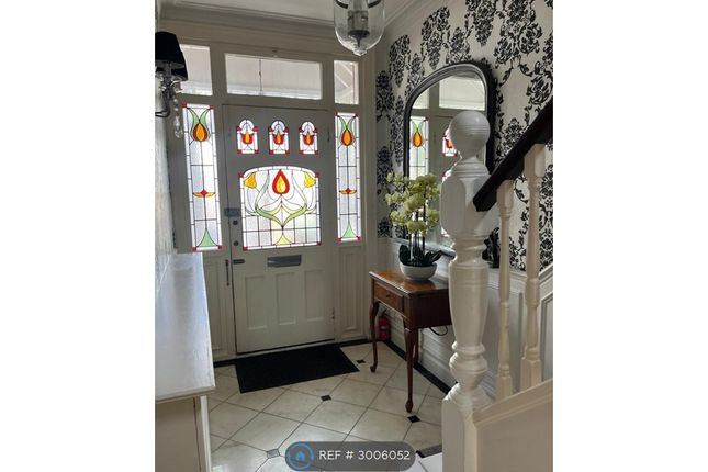 Blenheim Road, Bickley, Bromley photo 4
