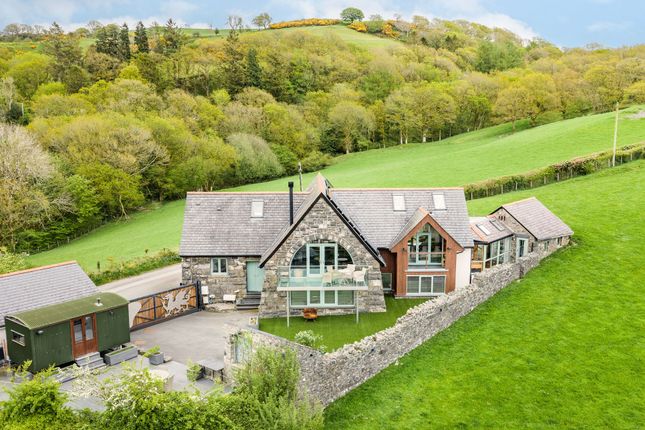 Yr Hen Ysgol, Nant Y Rhiw, Llanrwst photo 2