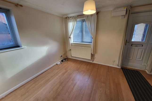 6 Bowbrookvale, Wigmore, Luton photo 4
