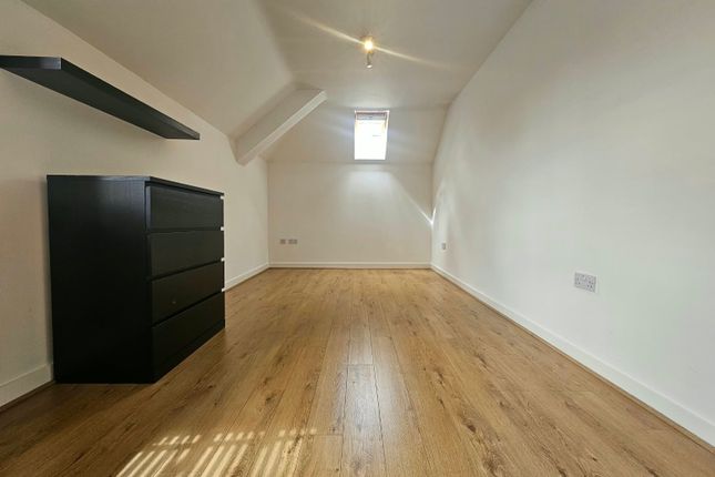 Apartment 15, 64, Bescot Road, WALSALL photo 4