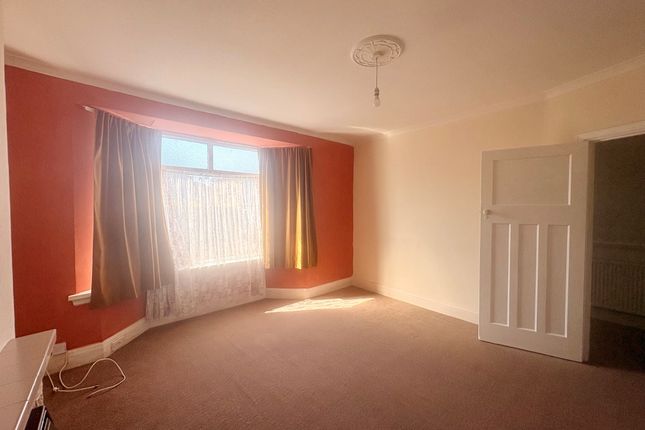 48, Peverell Terrace, PLYMOUTH photo 4