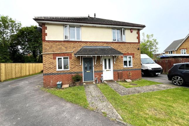 Thumbnail Semi-detached house for sale in Holliday Close, Swindon