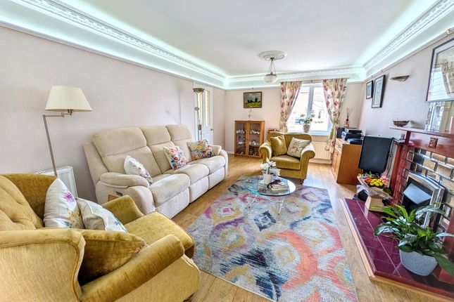 20, Jefferson Close, Colchester photo 2