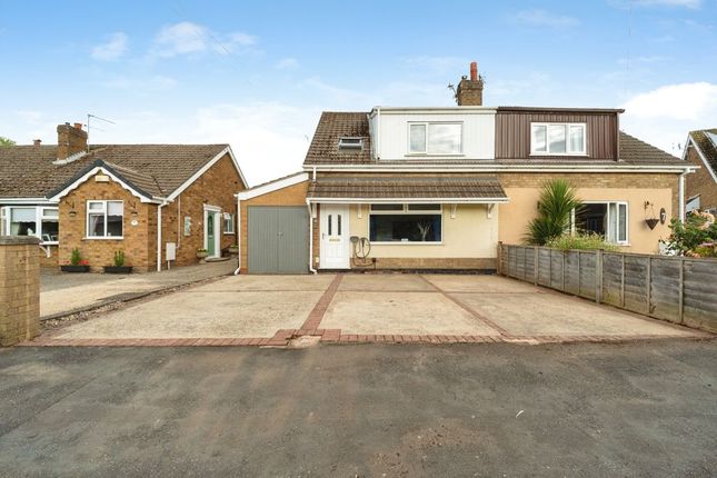 3-bed house on 6, Karen Avenue, Keelby, £210,000