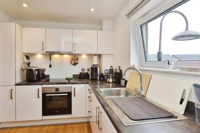 Flat 7, Bell Apartments, 32, Harvard Way, Milton Keynes photo 3