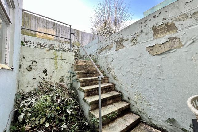 66, Hughenden Road, Hastings photo 3