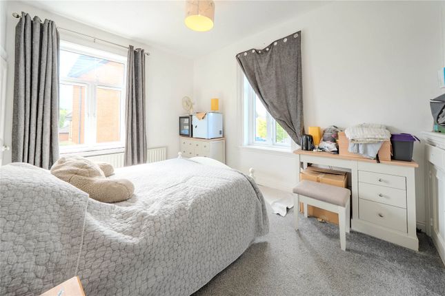 7, Vickersdale Grove, Pudsey photo 4