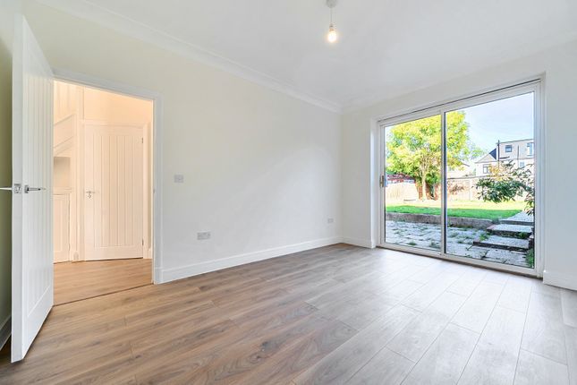43, Nibthwaite Road, Harrow photo 4