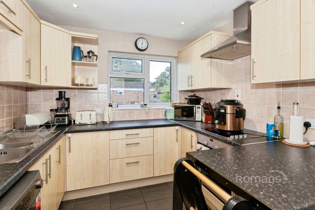 9, Lovejoy Lane, Windsor photo 5