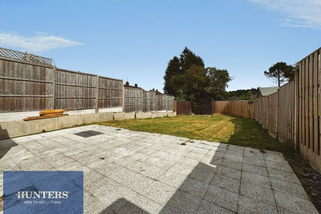 23, Loundeswood Avenue, Chesterfield photo 2