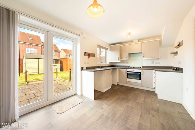174, Upton Drive, Staffordshire photo 2