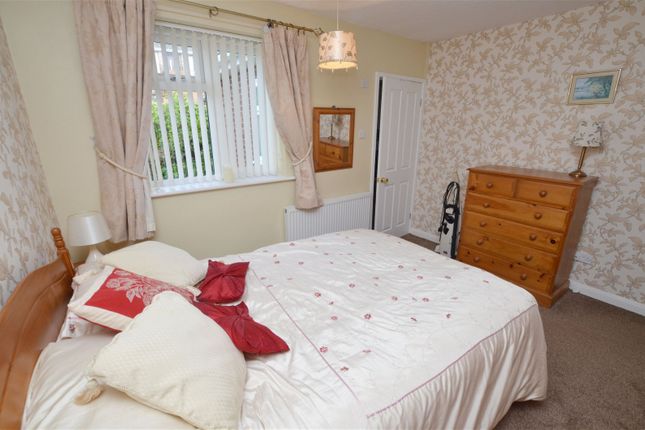 Bungalow for sale in Southlea Close, Hoyland, Barnsley