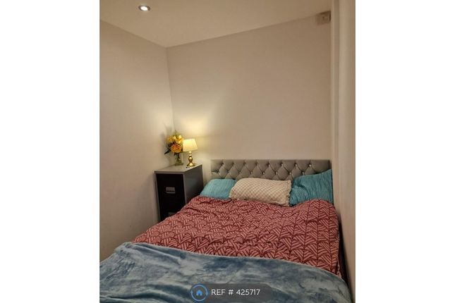 Thumbnail Room to rent in Millbrook Gardens, Gidea Park, Romford