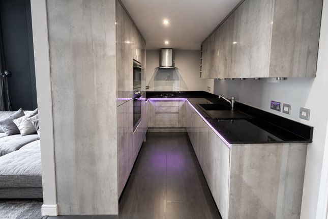 10 Osborne Terrace, Jesmond photo 2