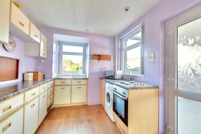 208, Cinderhill Road, Nottingham photo 2