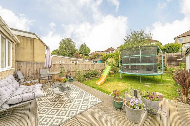71, Beechcroft Avenue, Bexleyheath photo 4