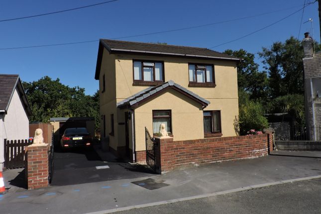 Thumbnail Detached house for sale in Hendre Road, Capel Hendre, Ammanford