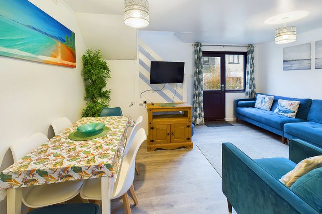 79 Strawberry Hill, Tolroy Manor, Hayle photo 4