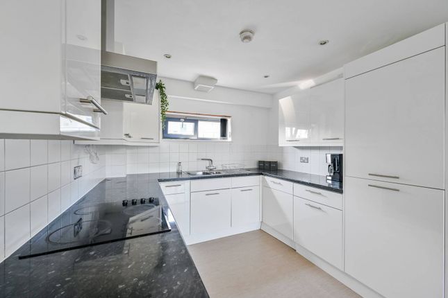 Flat for sale in Pritchards Road E2, Bethnal Green, London,