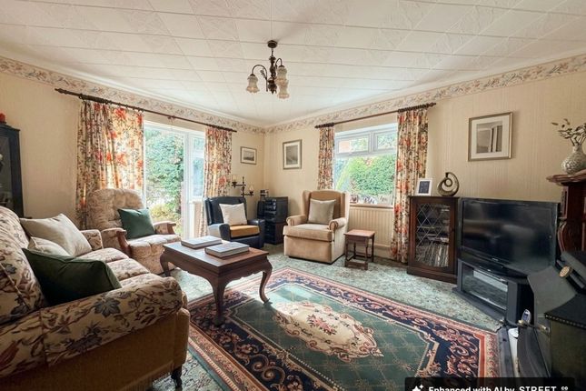 57 Jones Lane, Southampton photo 3