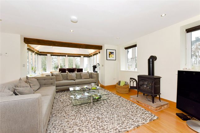 Oakengrove Barn,, Henley Road, Buckinghamshire photo 4