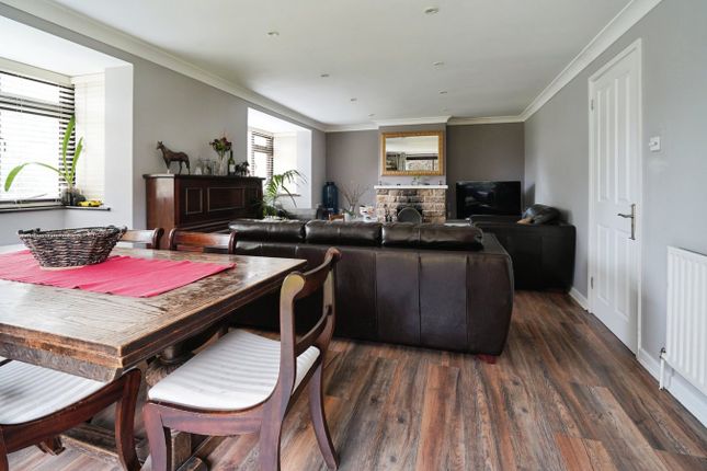 42a, Fir Avenue, New Milton photo 4