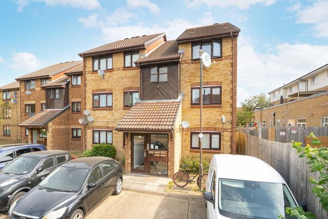 14, Veronica Gardens, London photo 5