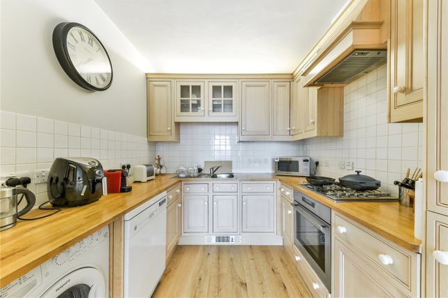 Flat to rent in Fleet Street, City Of London