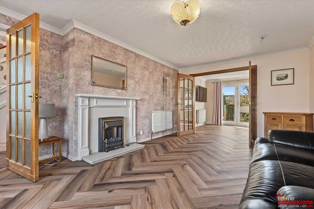 Sherbrooke Place, Westwood, EAST KILBRIDE photo 4