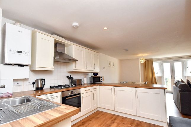 Apt 3, Harbour View North Quay Hill, Newquay photo 3
