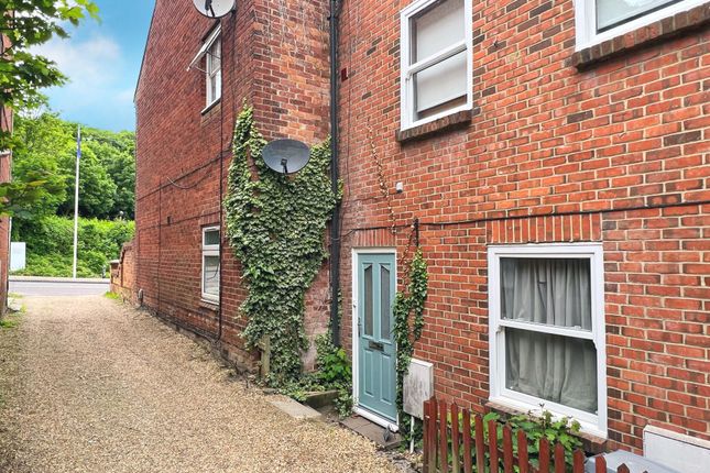 Thumbnail Maisonette to rent in Sussex Street, Winchester