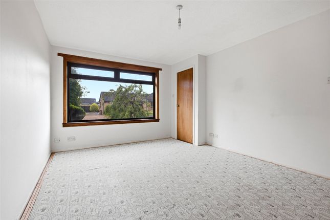 4, Abbot Road, Stirlingshire photo 2