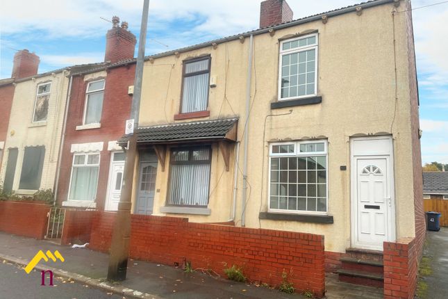 End terrace house to rent in West Road, Mexborough