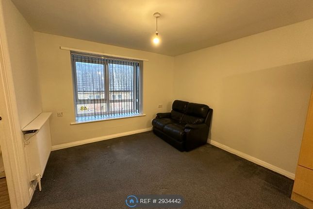 Apartment Poplar Court, Poplar Court Princeville Street, Bradford photo 3