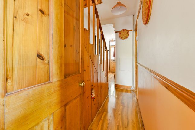 Green Lane, Ealing photo 5