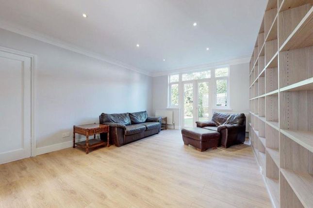 42, Highfield Gardens, London photo 4
