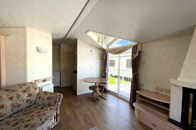 16 Seaview Caravan Park, Kinloss photo 5