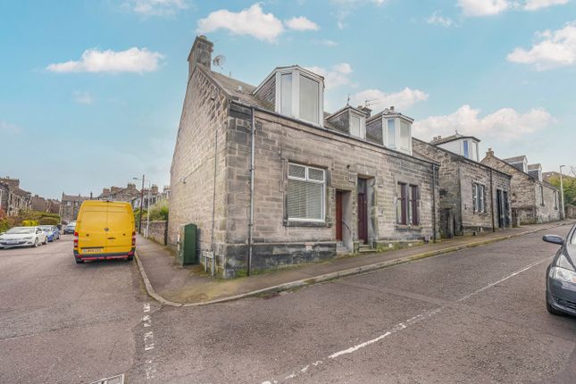 Flat for sale in Victoria Terrace, Dunfermline
