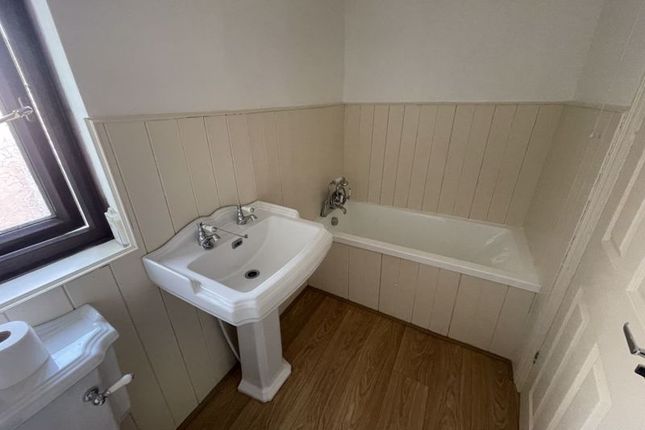 End terrace house for sale in Cromwell Road, Grimsby