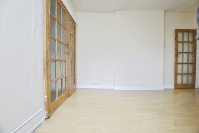 27, Kildare Road, Canning Town photo 4