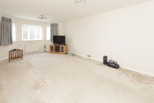 Apartment 5, Ash Court, 668, Kenilworth Road, Coventry photo 2