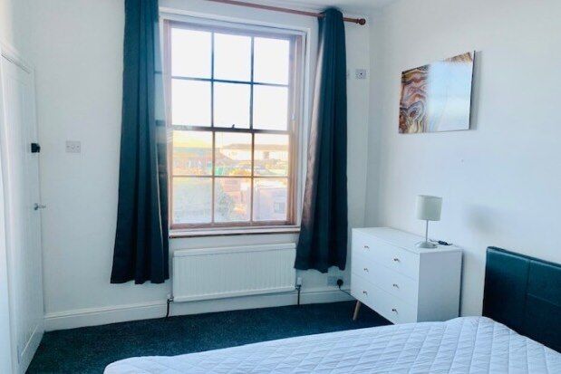 Room to rent in High Street, Boston