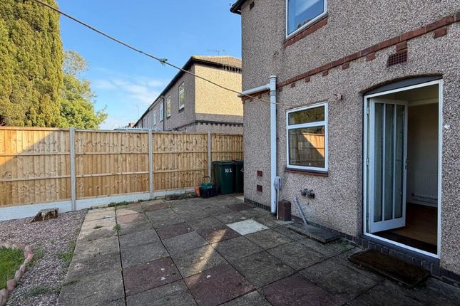 102 Abbey Cottages, Willenhall Lane, Coventry photo 5