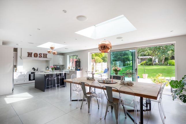 6 Bradmore Way, Brookmans Park photo 2