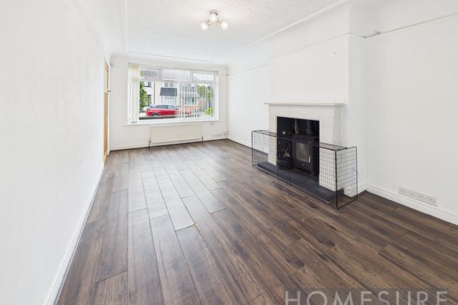 12, Heyscroft Road, Merseyside photo 3