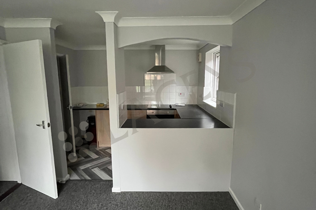 Flat 1, Yeovil photo 4