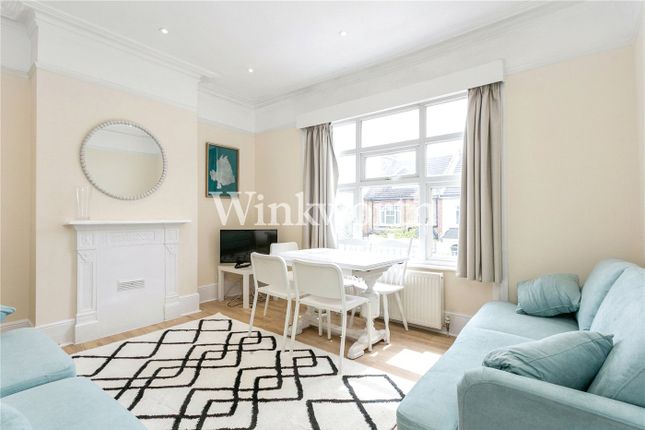 25c, Cavendish Road, London photo 2