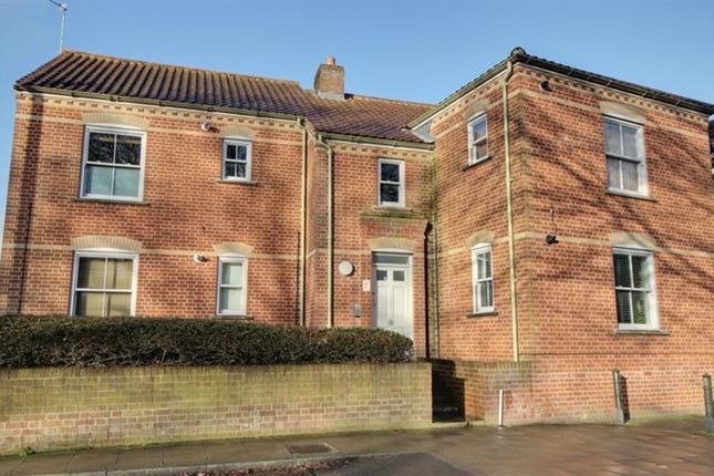 Thumbnail Flat for sale in Bakers Road, Norwich