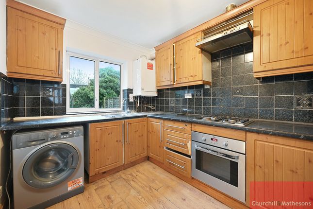 93A, Costons Avenue, Greenford photo 4