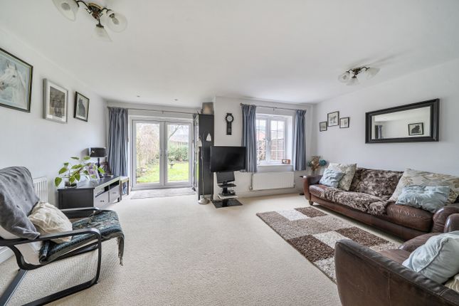 3, Minden Place, Alton photo 2